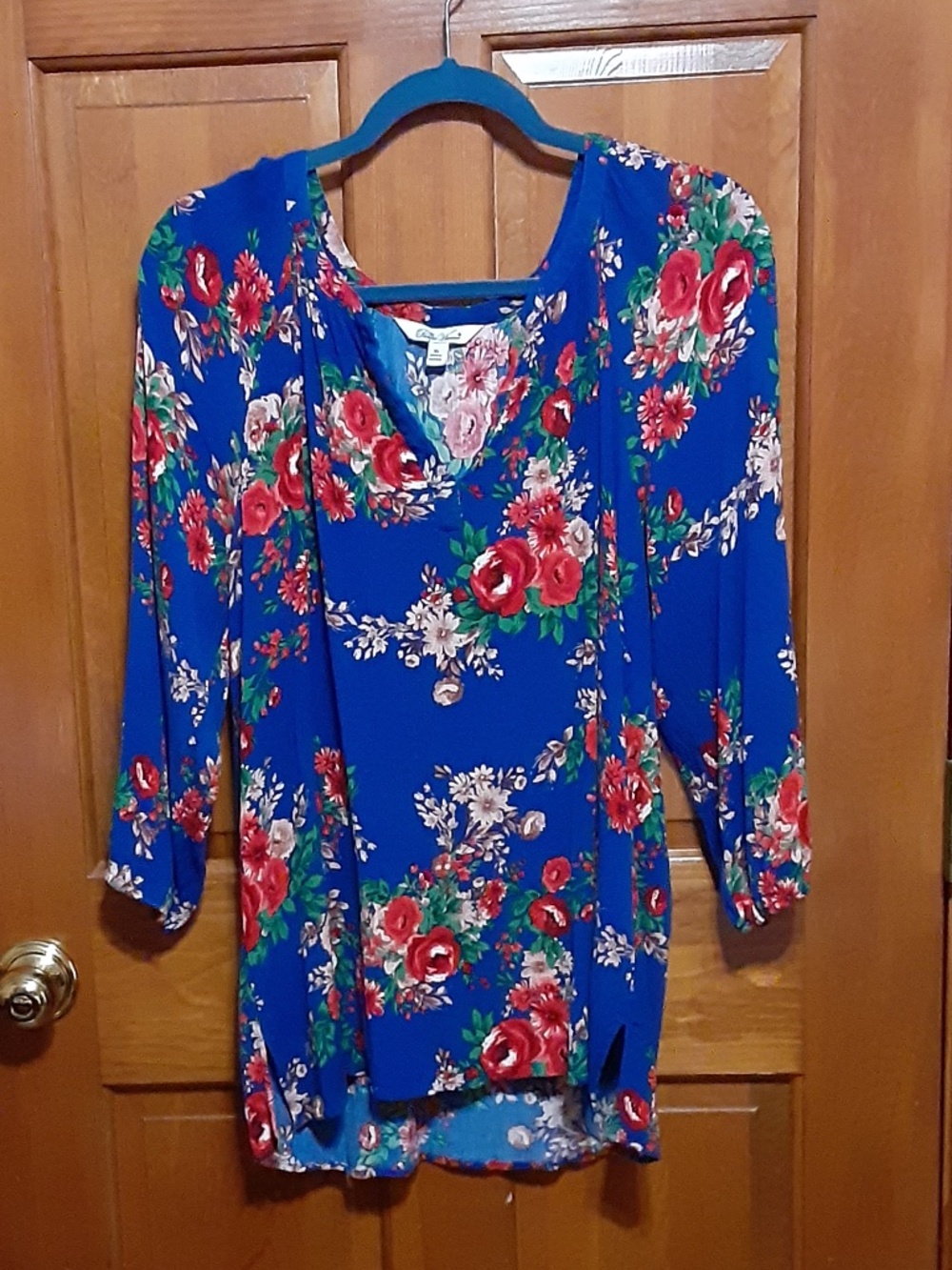 Pioneer Woman Royal Blue Floral Top